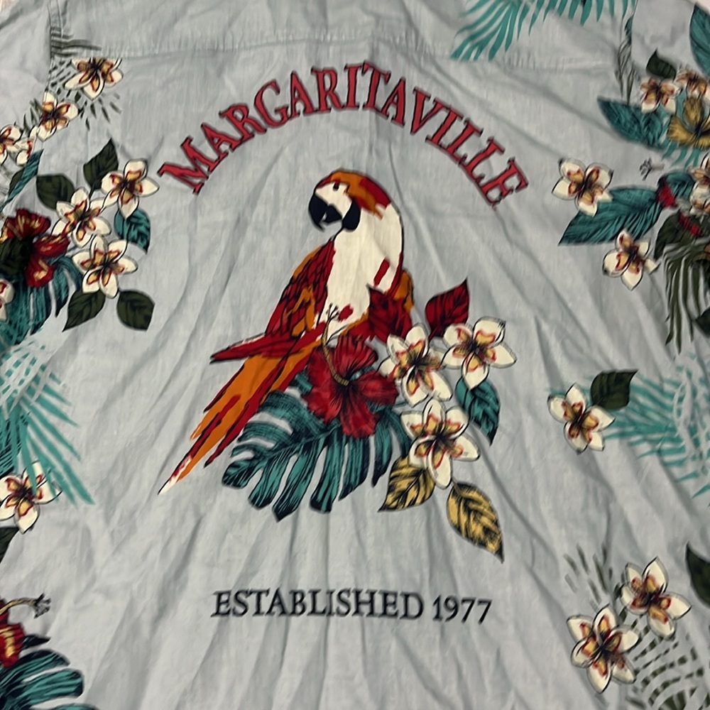 Margaritaville Linen Blend Button Down Size Medium - Picture 2 of 10